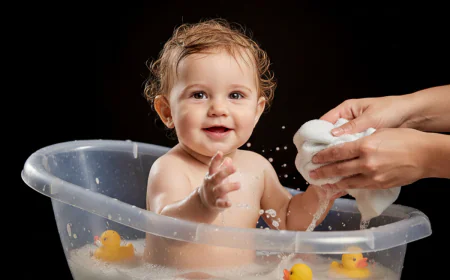 The Ultimate Guide to Baby Bathing: How Often, Temperature, and Best Practices